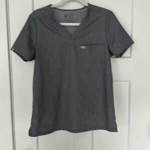 Figs Small one pocket top. Medium gray. Like new.